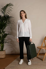 Load image into Gallery viewer, Organic Cotton Classic White Shirt I&#39;mdividual